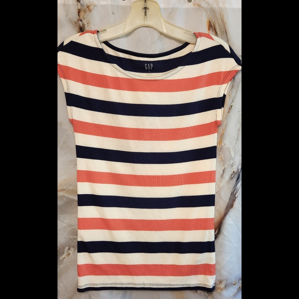 Gap Shirt